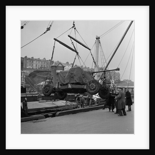 Unloading ack-ack guns for Territorial Army, Douglas Harbour by Manx Press Pictures