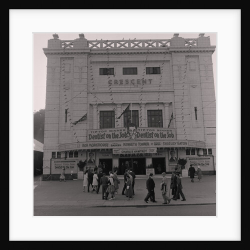 Crescent cinema, 'Dentist on the Job' film by Manx Press Pictures