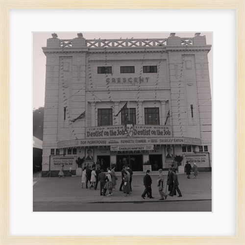 Crescent cinema, 'Dentist on the Job' film by Manx Press Pictures