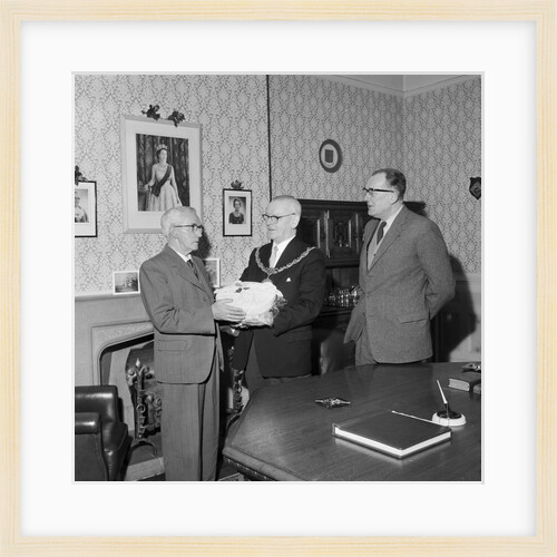 Cake presentation by the Mayor, Isle of Man by Manx Press Pictures