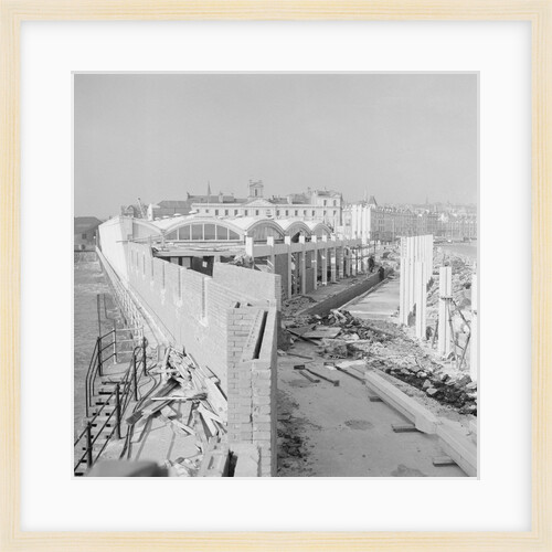 Building the Sea Terminal, Douglas by Manx Press Pictures