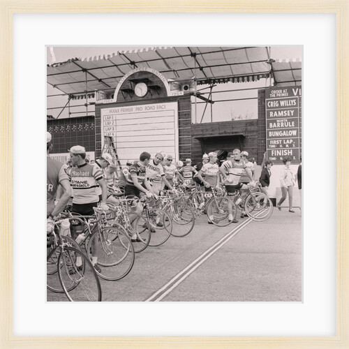 Cycling by Manx Press Pictures