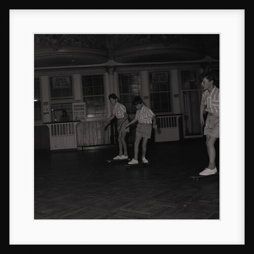 Skateboarding at the Palace by Manx Press Pictures