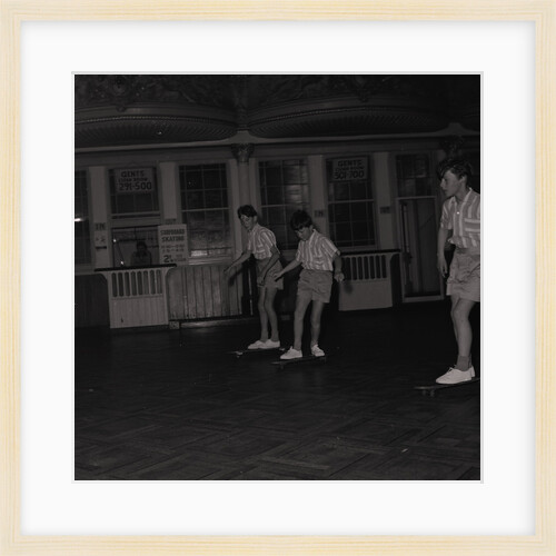 Skateboarding at the Palace by Manx Press Pictures