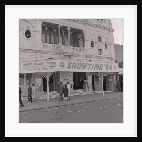 Stella Hartley, Gaiety Theatre Show by Manx Press Pictures