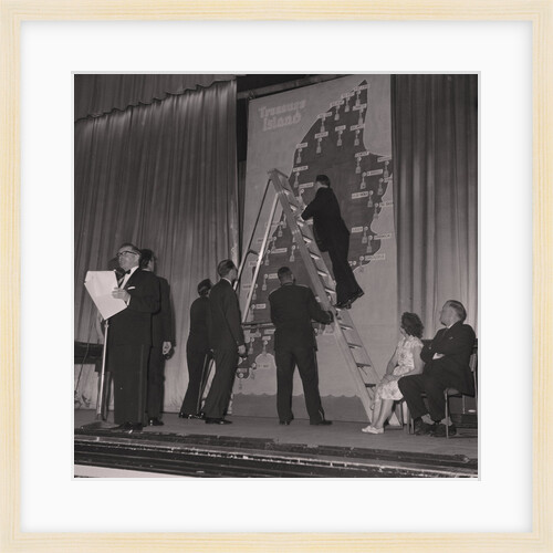 First Treasure Hunt, Villa Marina by Manx Press Pictures