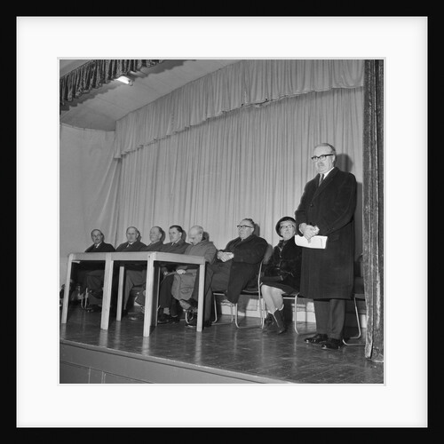 Buses protest meeting, Onchan by Manx Press Pictures