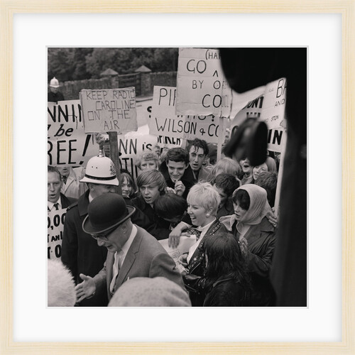 Lord Stoneham Radio Caroline demonstration by Manx Press Pictures