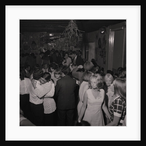 Discotheque at Laxey by Manx Press Pictures