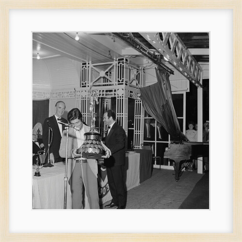 TT presentations by Manx Press Pictures