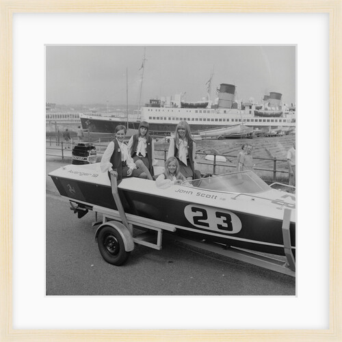 Rothmans' Girls on powerboat by Manx Press Pictures