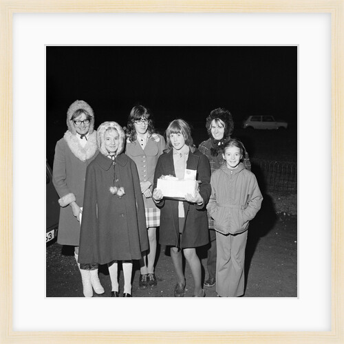 Braddan girl guides with parcel by Manx Press Pictures