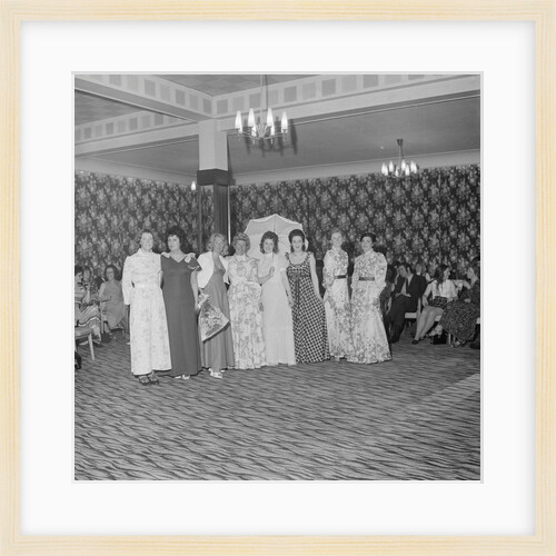 Fashion Show, Grand Island hotel by Manx Press Pictures