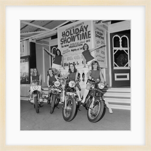 Holiday Show Time, Gaiety Theatre by Manx Press Pictures