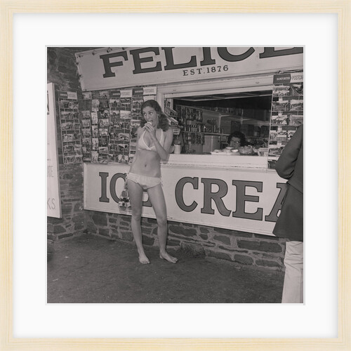 Mic Mac Fashions by Manx Press Pictures