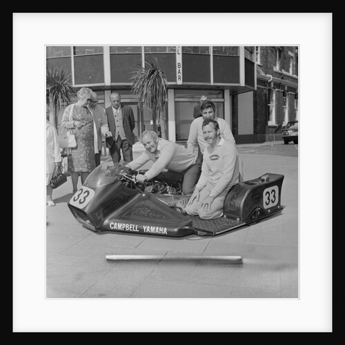 Australian TT sidecar riders by Manx Press Pictures