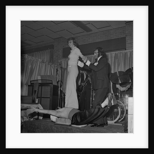Cabaret, Villa Marina by Manx Press Pictures