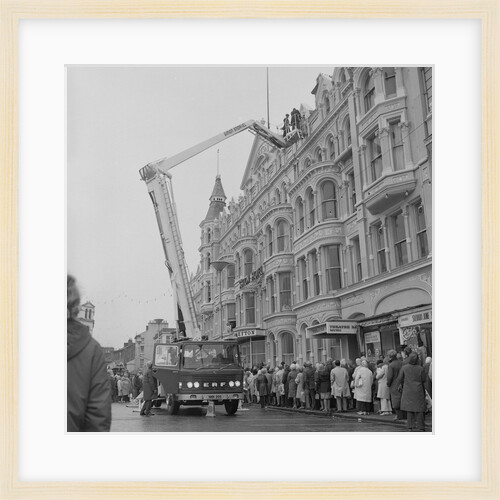 Fire Brigade demonstration at the Sefton hotel by Manx Press Pictures