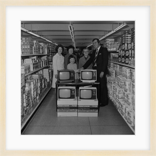 Television presentation, Liptons by Manx Press Pictures