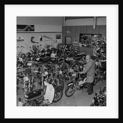 Dan Padgett's Motor Showroom opens by Manx Press Pictures