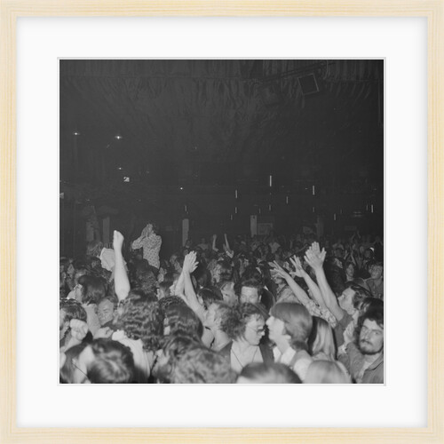 Chuck Berry crowd at the Lido by Manx Press Pictures