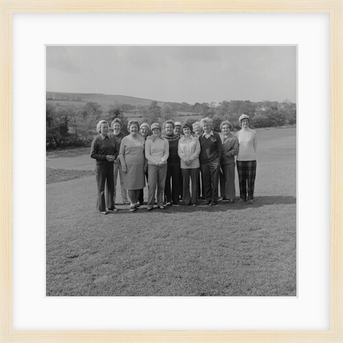 Lady Golf Champion competitors, Pulrose by Manx Press Pictures