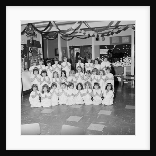 Auldyn School Christmas Show by Manx Press Pictures