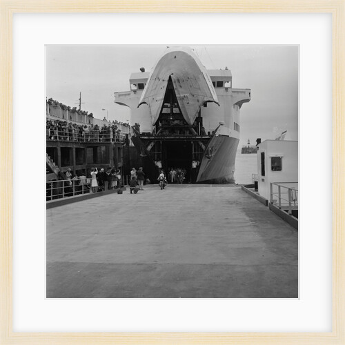 Ro-Ro ship arrives by Manx Press Pictures