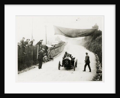 John Hargreaves in a Napier, 1904 Gordon Bennett Trials by Anonymous