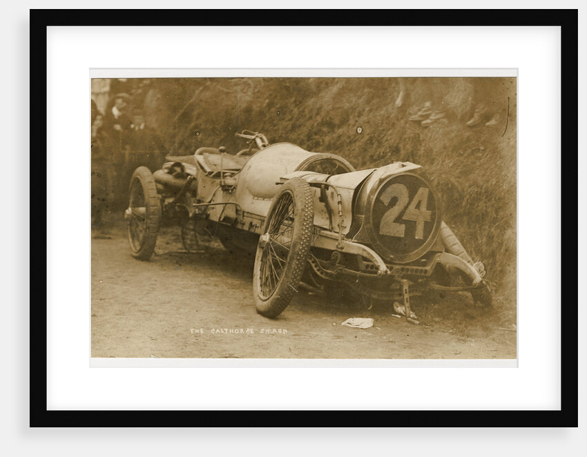 Calthorpe smash at the 1908 Tourist Trophy motorcar race by Anonymous