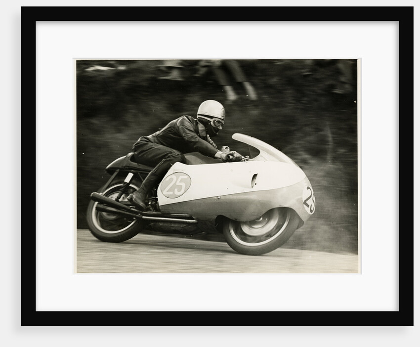 Bob Brown, TT (Tourist Trophy) rider, riding as number 25 by T.M. Badger