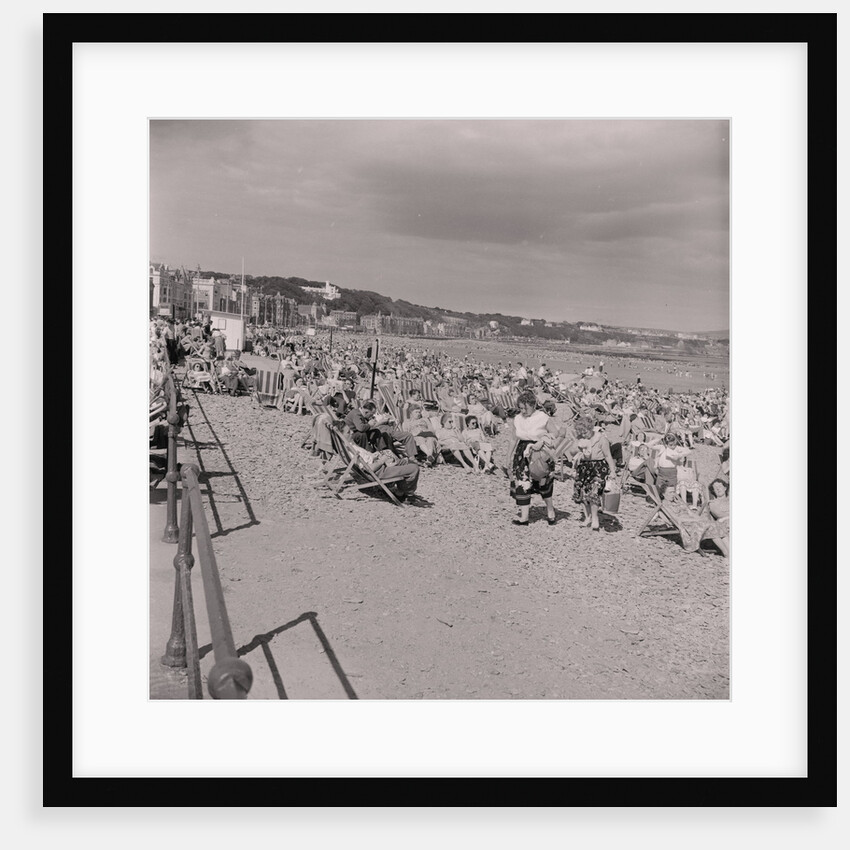 Douglas beach by Manx Press Pictures