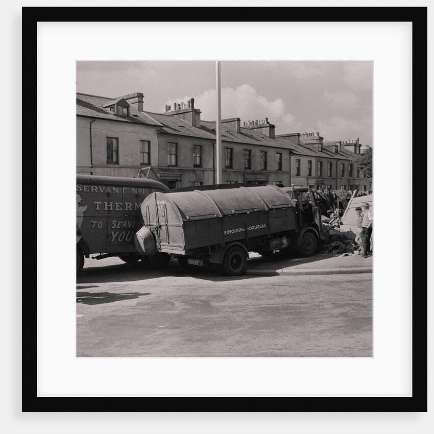 Dustcart road accident, Circular Road, Douglas by Manx Press Pictures