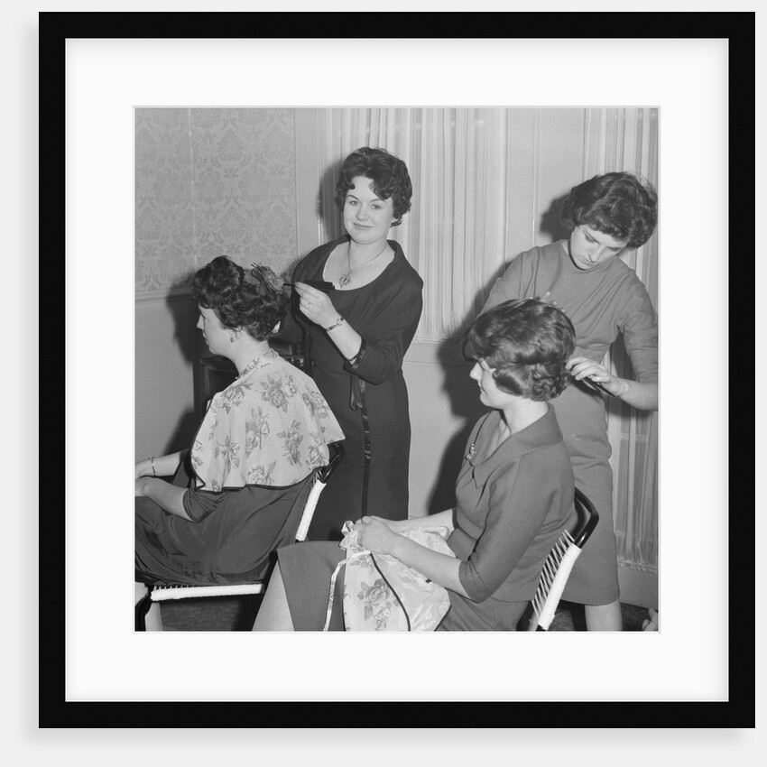 Hairdressing demonstration, Fort Anne by Manx Press Pictures