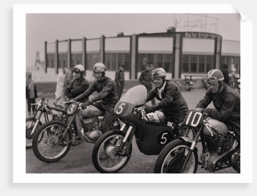 Motorcycle Sprint, Ramsey by Manx Press Pictures