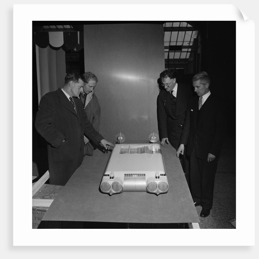 Model hovercraft by Manx Press Pictures