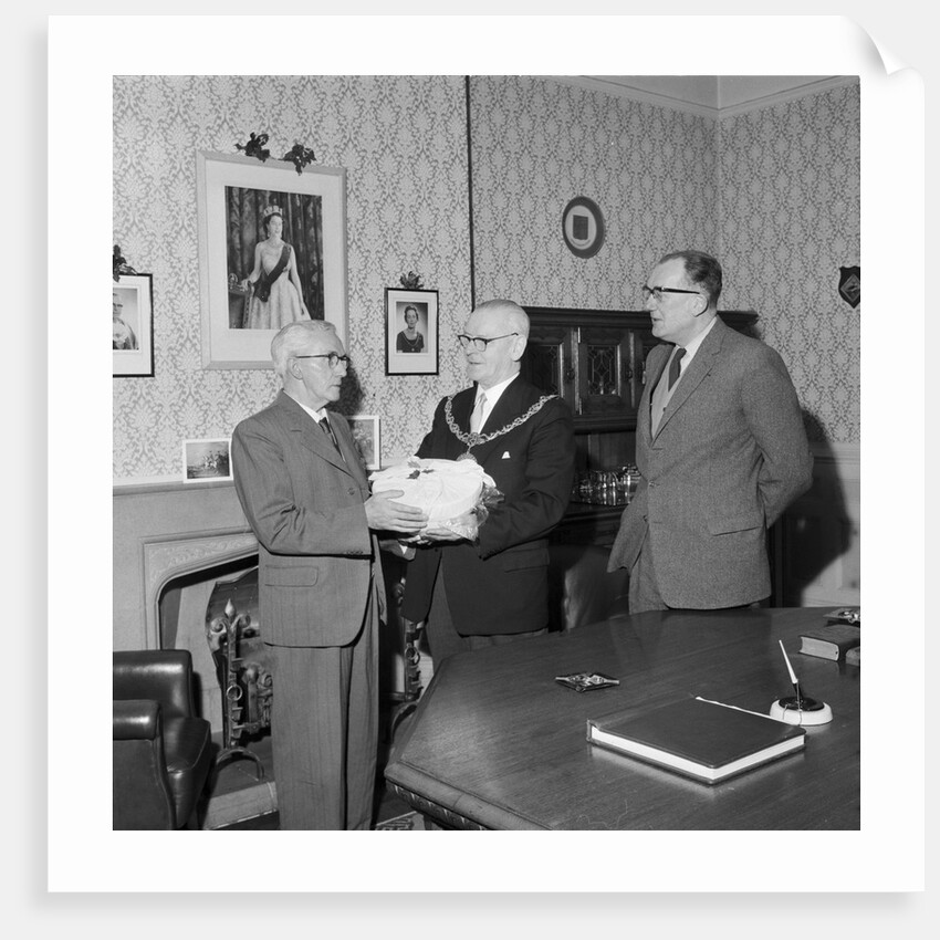 Cake presentation by the Mayor, Isle of Man by Manx Press Pictures