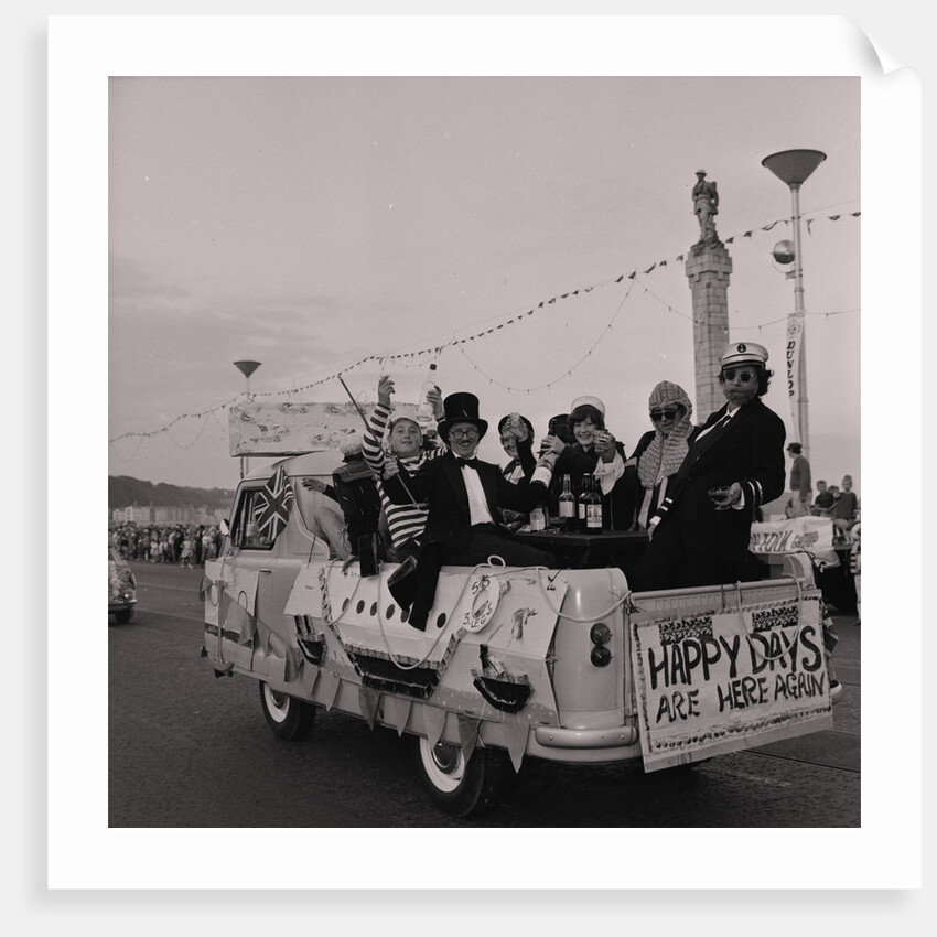 Douglas Carnival by Manx Press Pictures