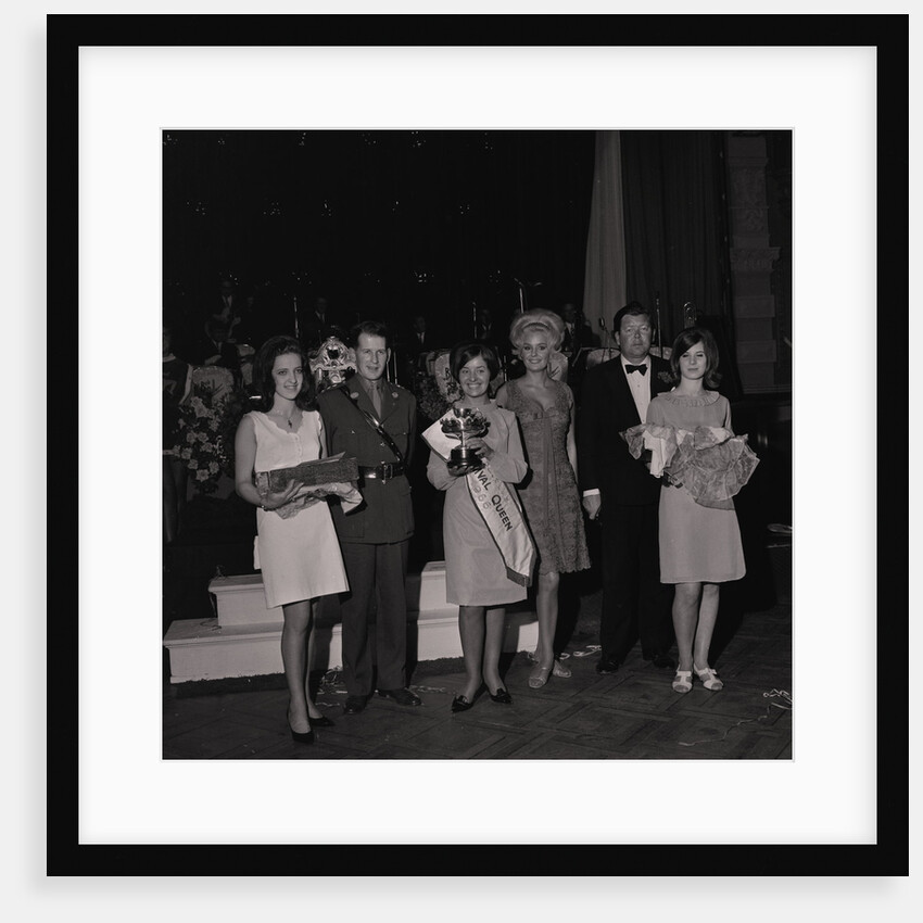 Carnival Queen with Miss World at the Palace by Manx Press Pictures