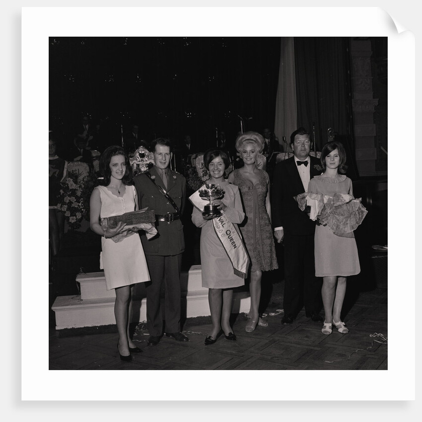 Carnival Queen with Miss World at the Palace by Manx Press Pictures