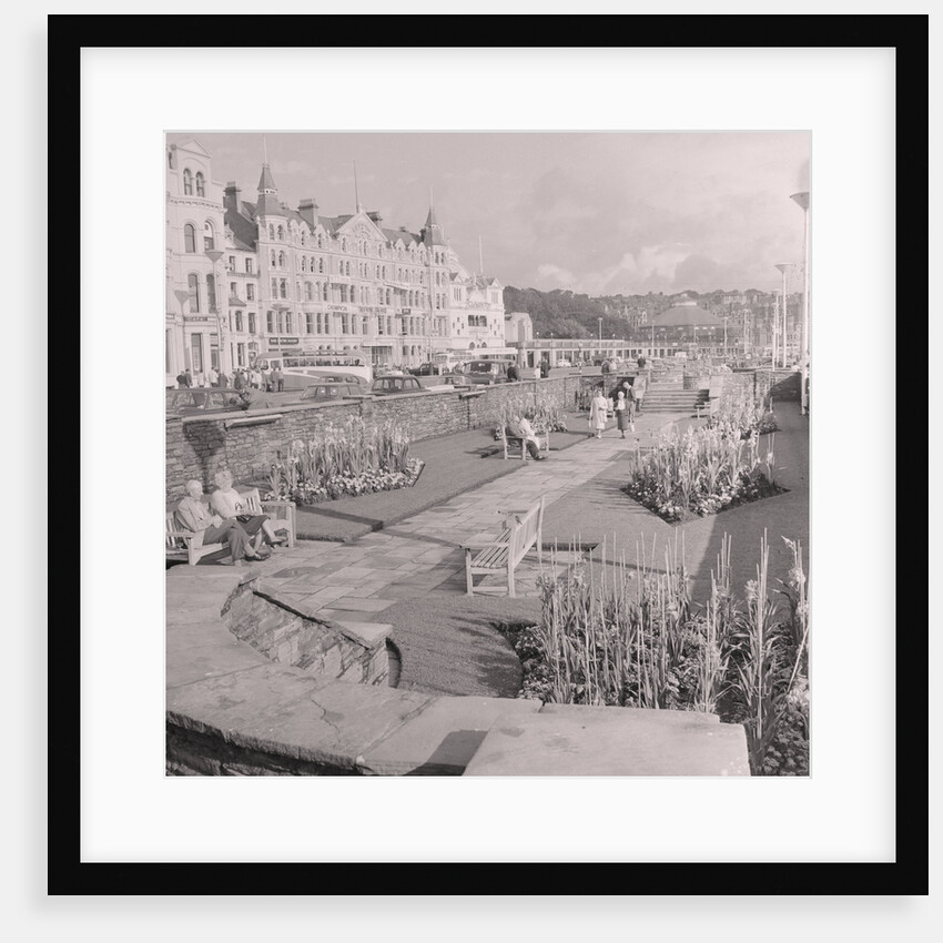 Douglas Promenade sunken gardens by Manx Press Pictures