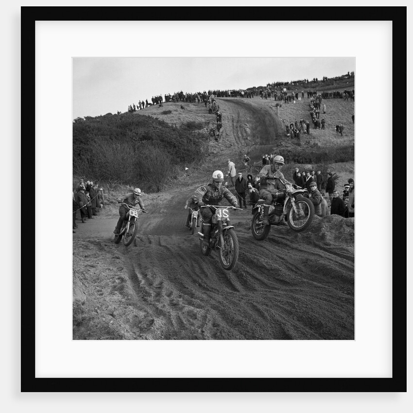 Motor cycle scramble, Bride by Manx Press Pictures