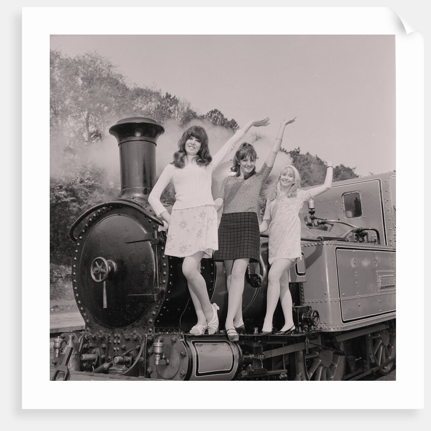 Show-girls on steam train by Manx Press Pictures