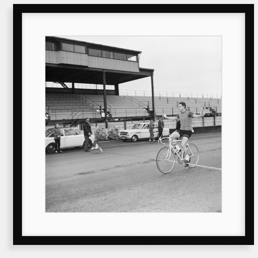 Nigel Dean, cycle race winner, Isle of Man by Manx Press Pictures