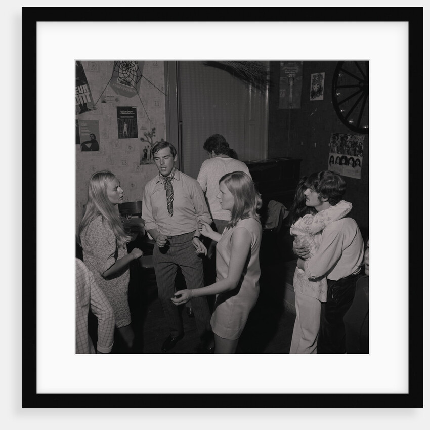 Discotheque at Laxey by Manx Press Pictures