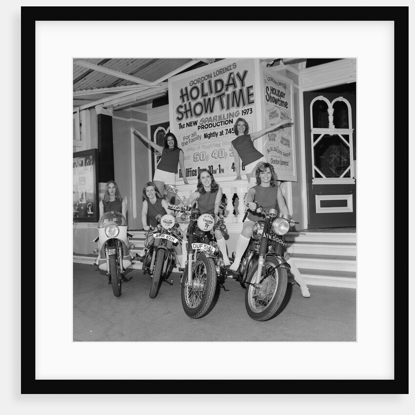 Holiday Show Time, Gaiety Theatre by Manx Press Pictures