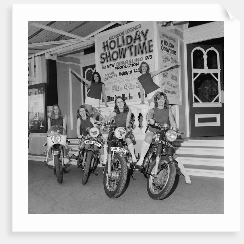 Holiday Show Time, Gaiety Theatre by Manx Press Pictures