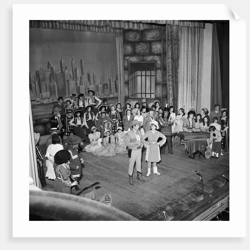 'Annie Get Your Gun', The Gaiety, Douglas by Manx Press Pictures