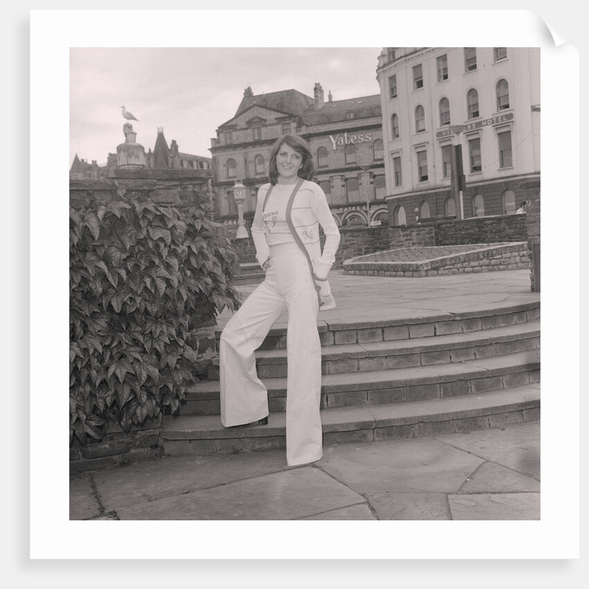 Mic Mac Fashions by Manx Press Pictures