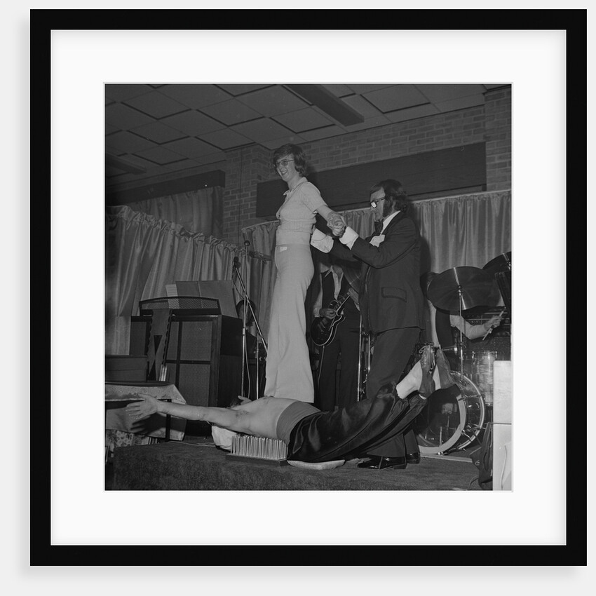 Cabaret, Villa Marina by Manx Press Pictures